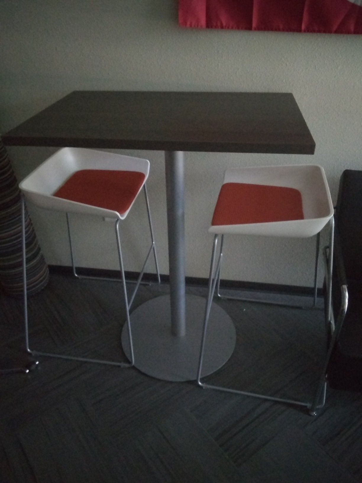 Steelcase table with scoop stools