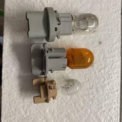 2003-2009 Toyota 4Runner OEM Taillight Sockets