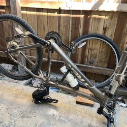 Trek 4300 Downhill Mountain Bike 