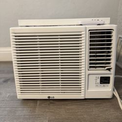 Window AC Unit