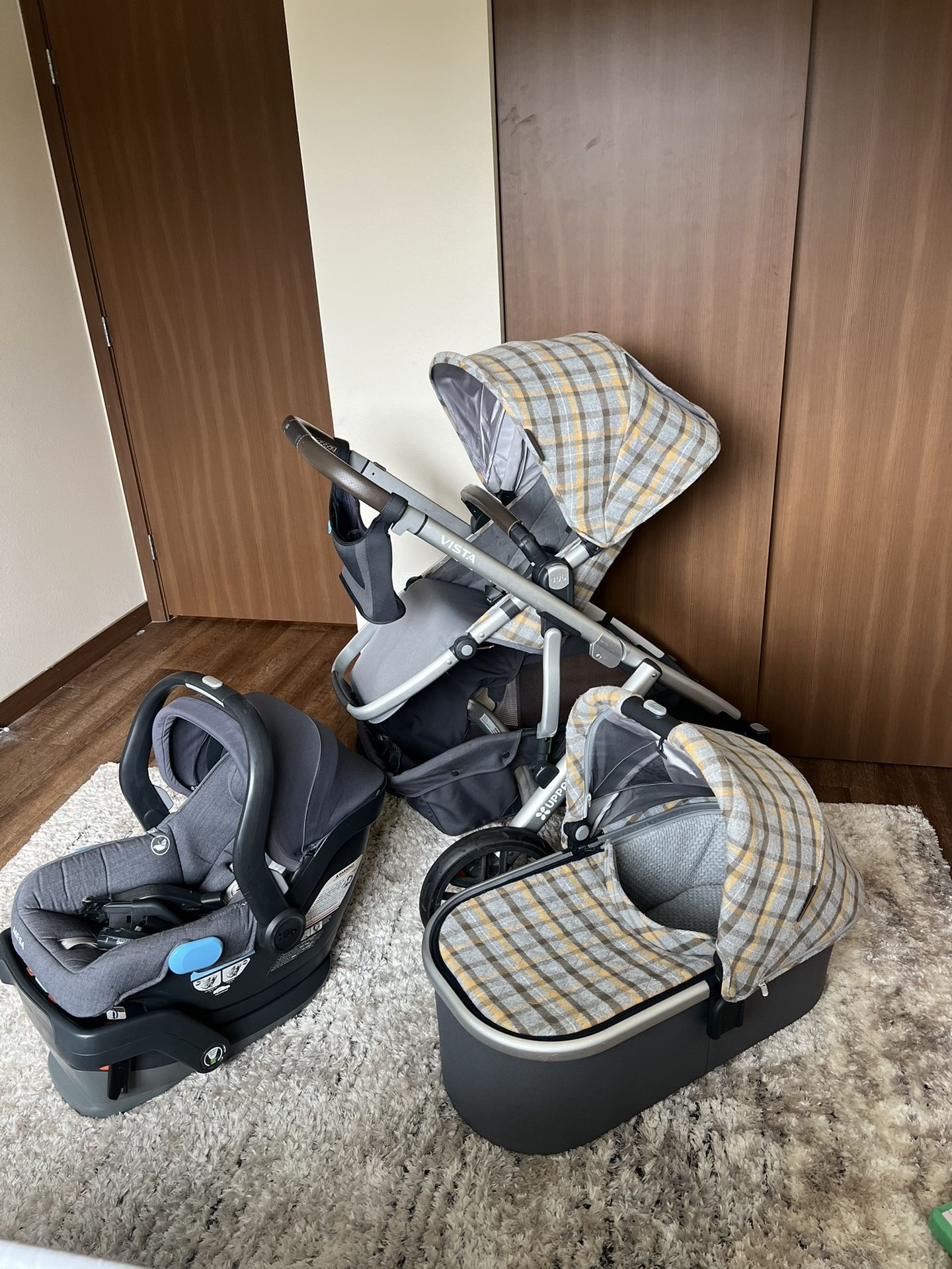 Uppababy Vista V2