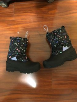Girl ice boots