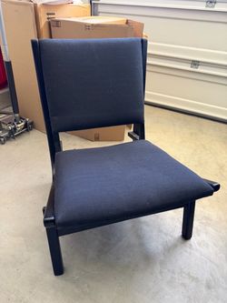 Like New Accent Chair