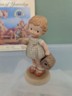Enesco Memories Of Yesterday Girl Figurine With Bird 