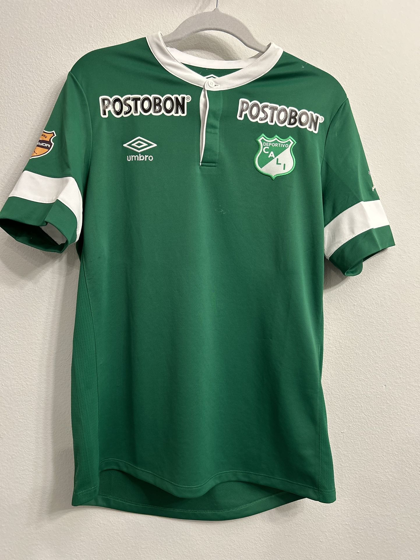 UMBRO Deportivo Cali Soccer Jersey – Men’s Size L – New, No Tags! 🏟️