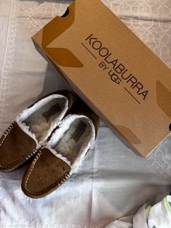 Kids Slippers Size 5