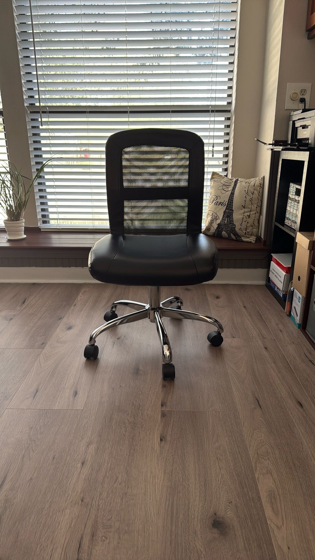 Office Chair (40% Off Original Price)