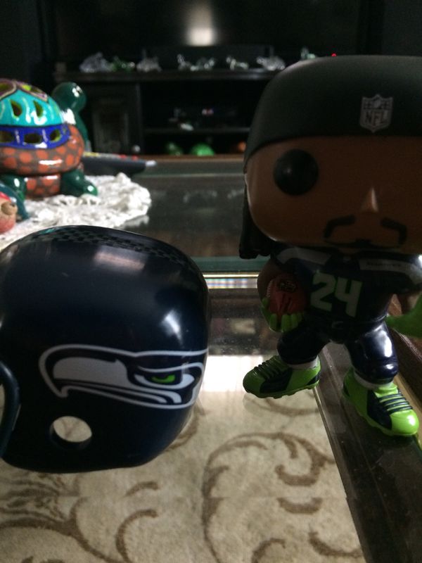 marshawn lynch funko