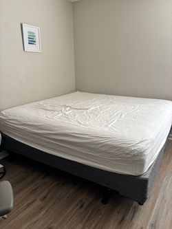 King size with box frame and stand