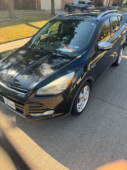 2014 Ford Escape in Very Good Condition
