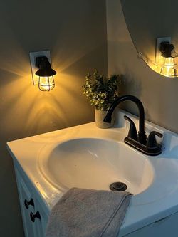 2 Pack Vintage Nîght Lîght, Rustic, Ideal Nîghtlîght for Bèdròòm, Black