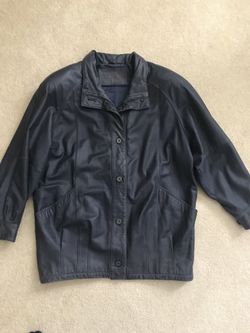 Women’s Large Navy Leather Jacket