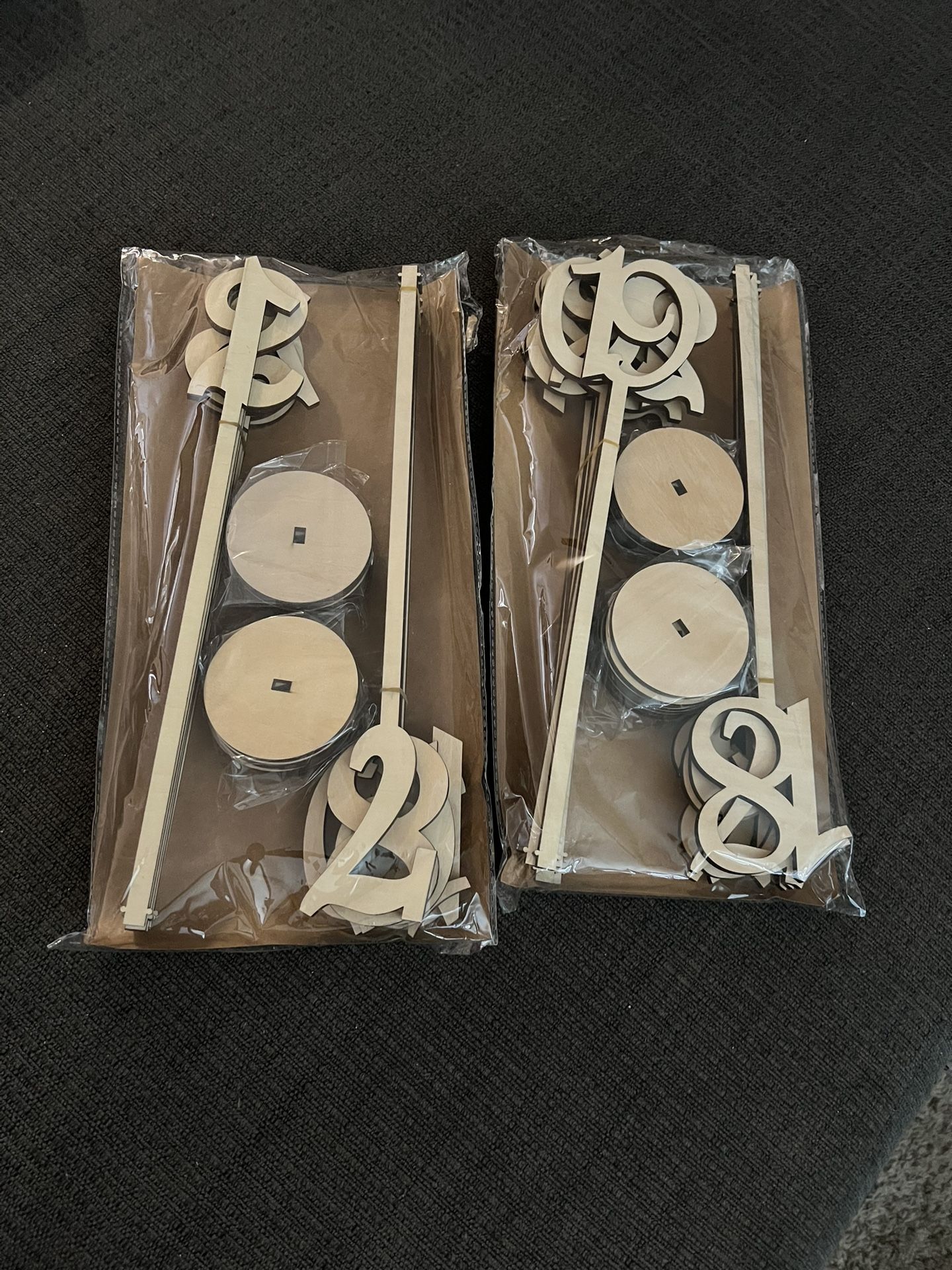 Table Numbers With Stands 1-25 Wood