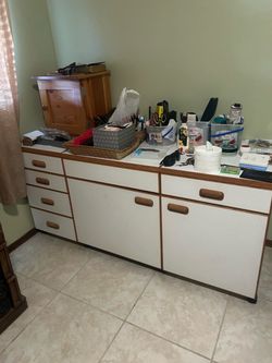 Sewing machine table