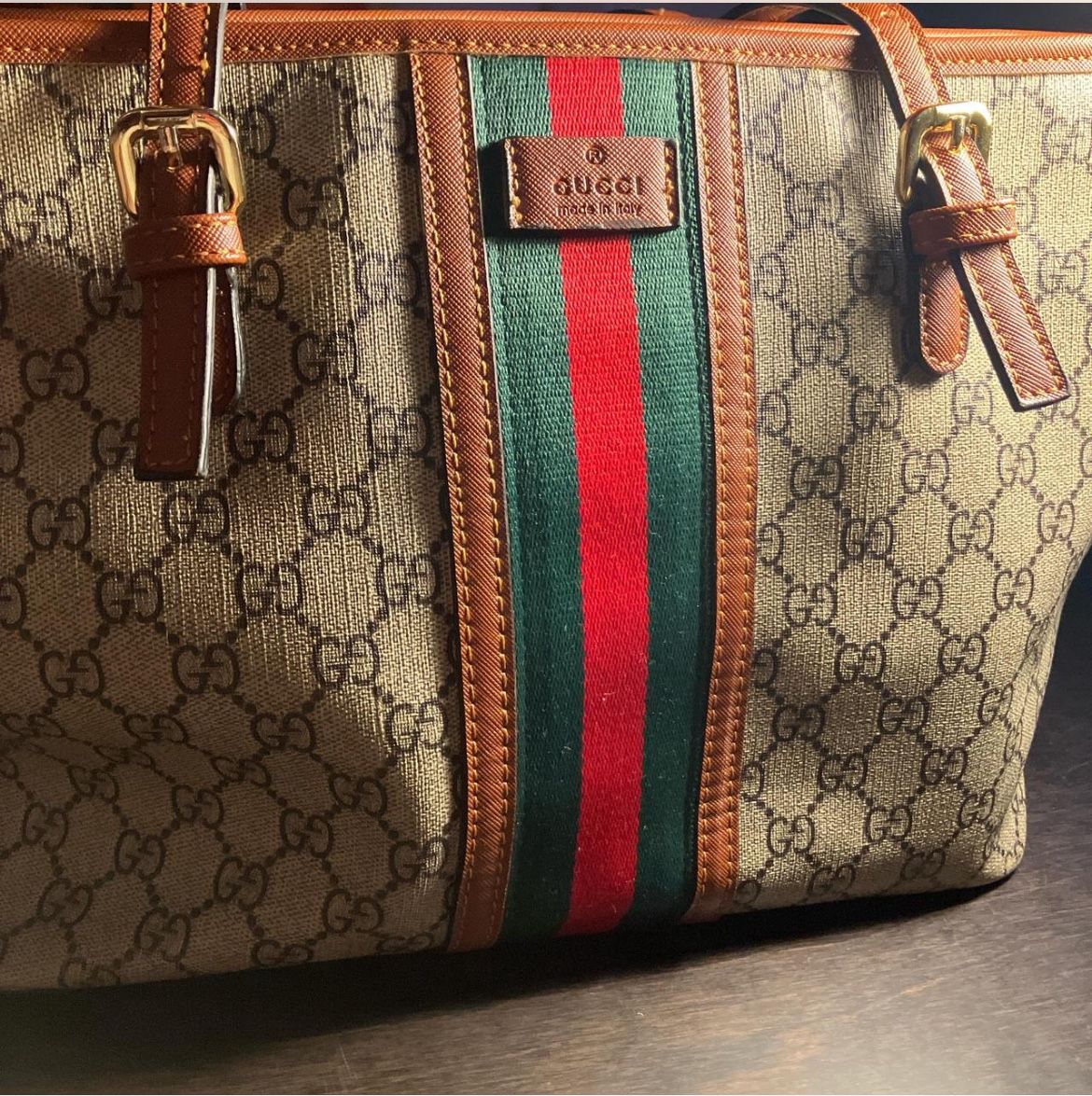 Brand New GUCCI BIG BAG