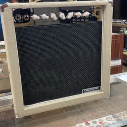 Celestion Stage Right 611815 Tube Guitar Combo AMP