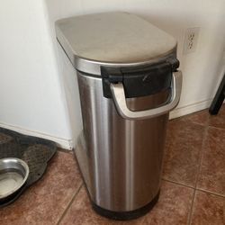 Simplehuman Large Airtight Dog food Container