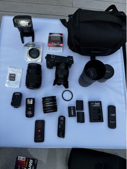 Sony A6400 Camera Bundle | 4 Lenses | Flash | Batteries | Charger | SD Card | Remote | Complete Kit