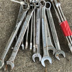 14 Piece Assorted Sizes Craftsman Wrenches