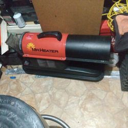 Like New-Mr. Heater 50k BTU Kerosene Heater