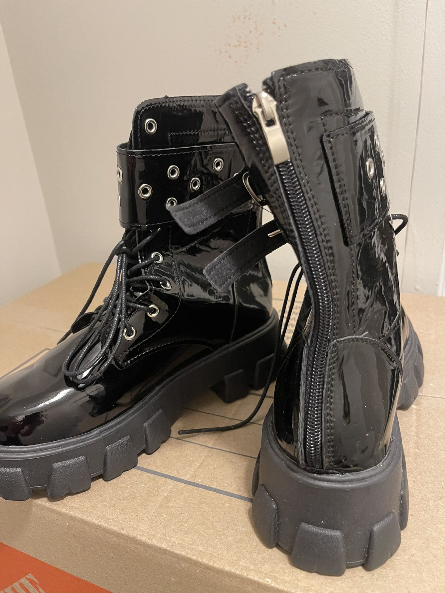 Fashionable Black Vinyl Boots