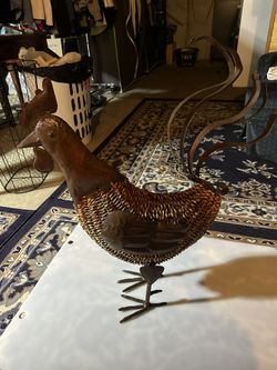 Large Wicker And Metal Rooster Decor