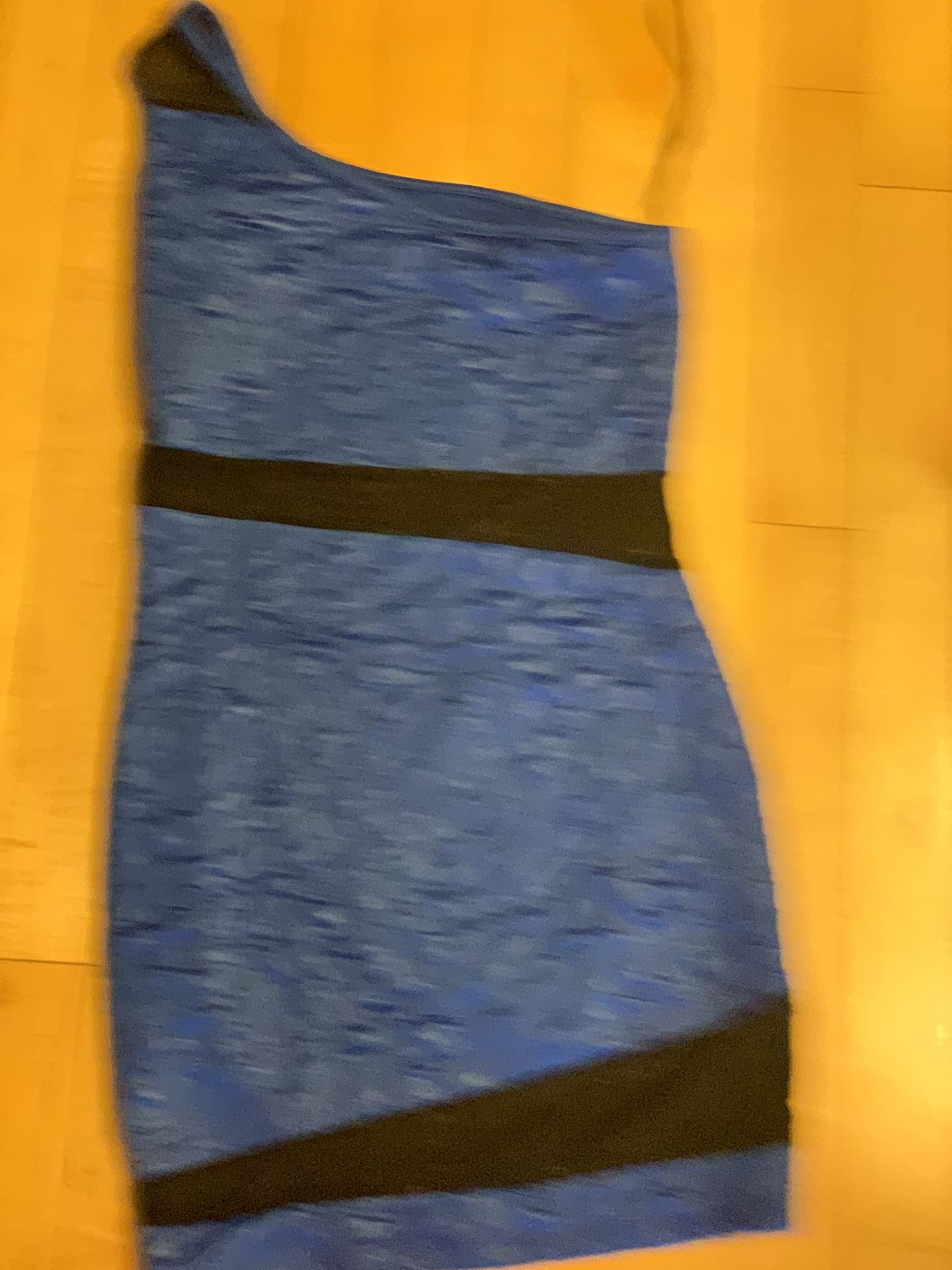 4 Xs Dresses