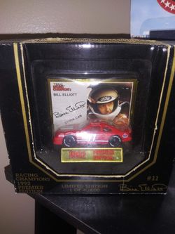 Bill Elliot collectibles