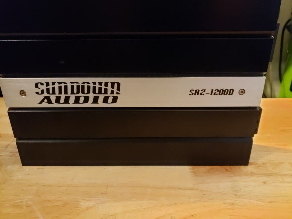 Sundown audio Saz 1200.1 amplifier