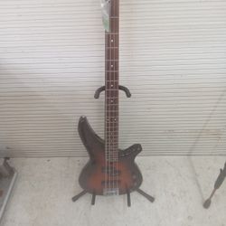 Yamaha Bass Guitar 