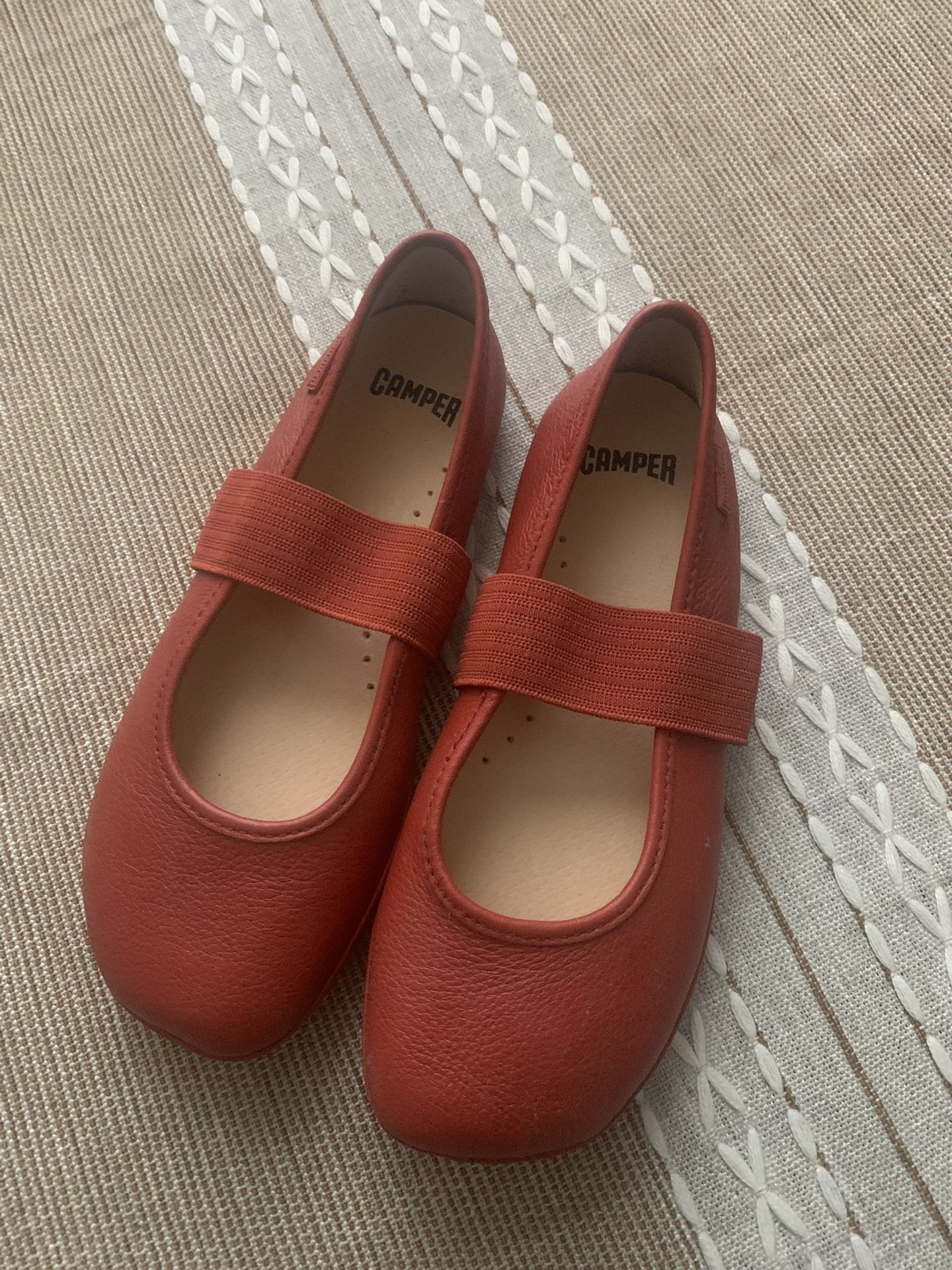 Girls Ballerina Camper Shoes