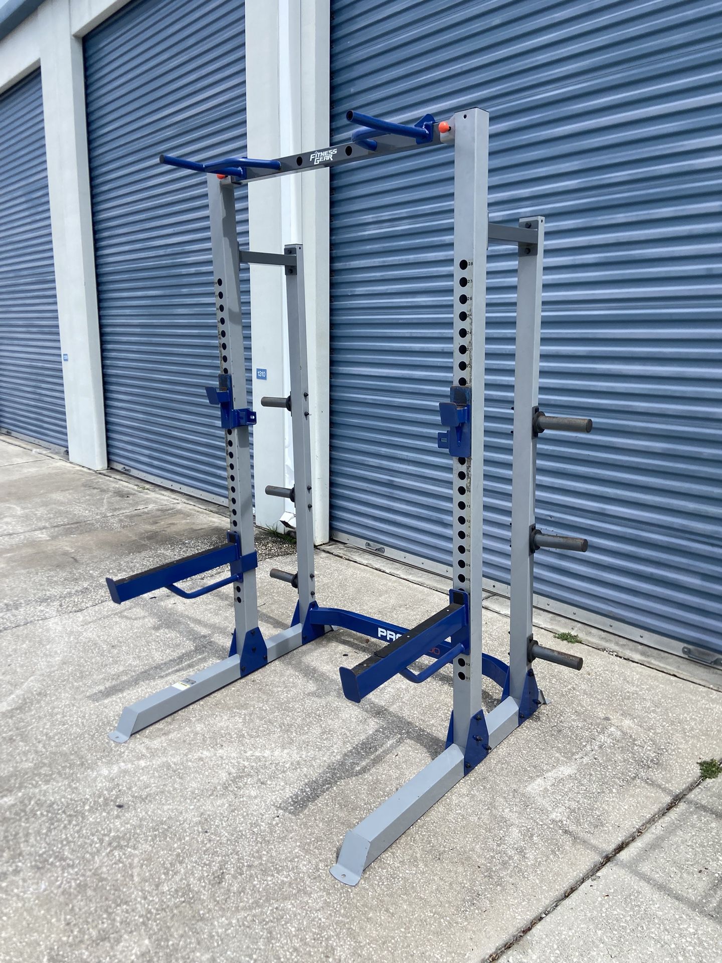 Half Rack Weight Rack