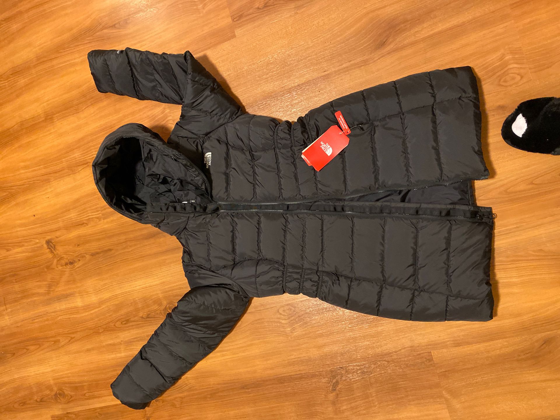 Women’s north face brand new
