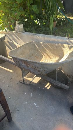 Wheelbarrow