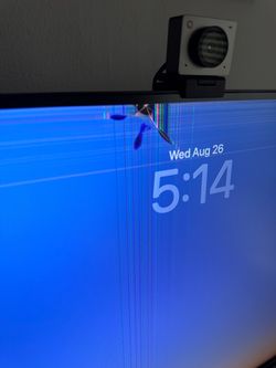 Samsung 27” Odyssey with Broken Display