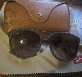 Ray Ban