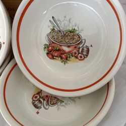 Spaghetti Plates Set 
