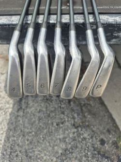 DATA PRGR (Progear) 611  golf iron set