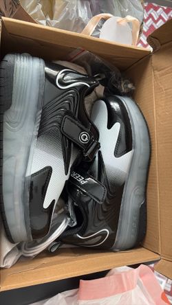 Roller blades