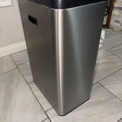 KOHLER K-20940 13-Gallon Stainless Steel Step Trash Can 