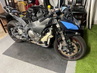 2012 ZX10r Track Bike