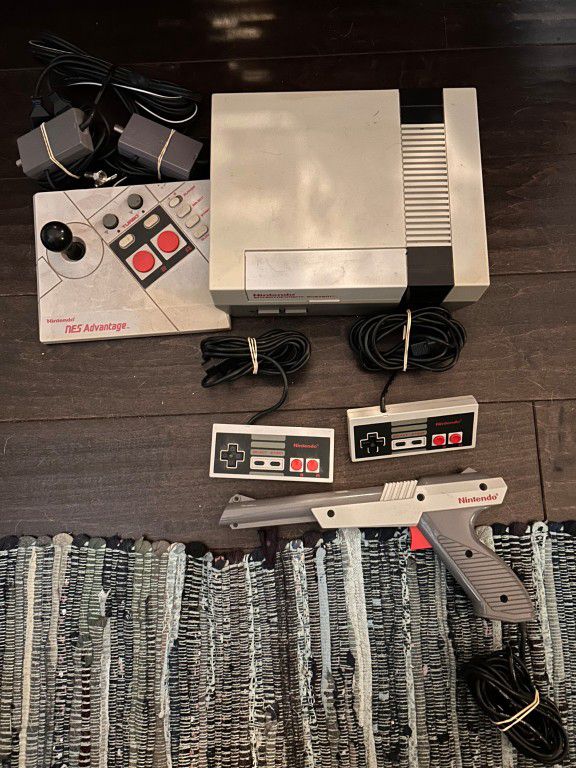 NES With Accessories 