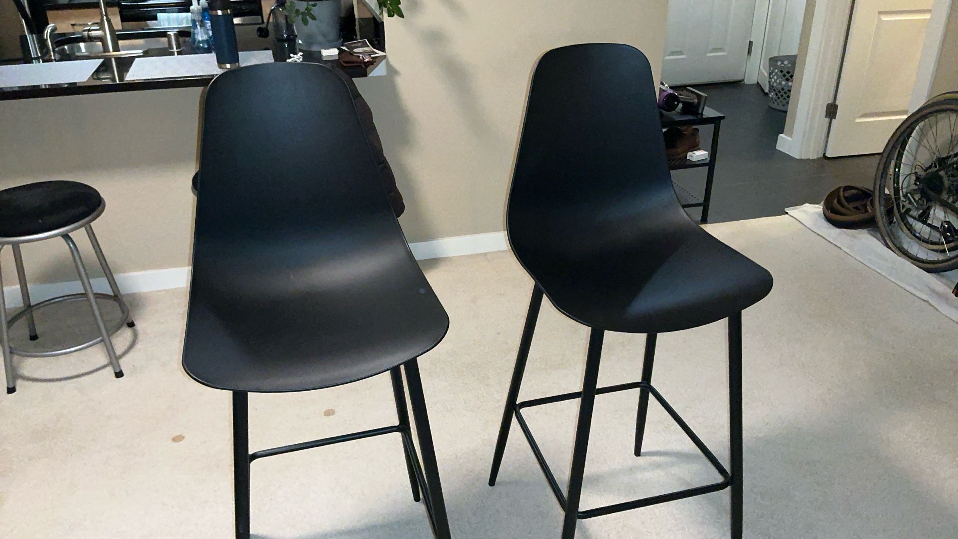 Article Svlelti Barstool Chairs (2 Available)
