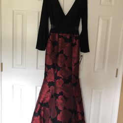 Brand New Size 2 Xscape Dress 