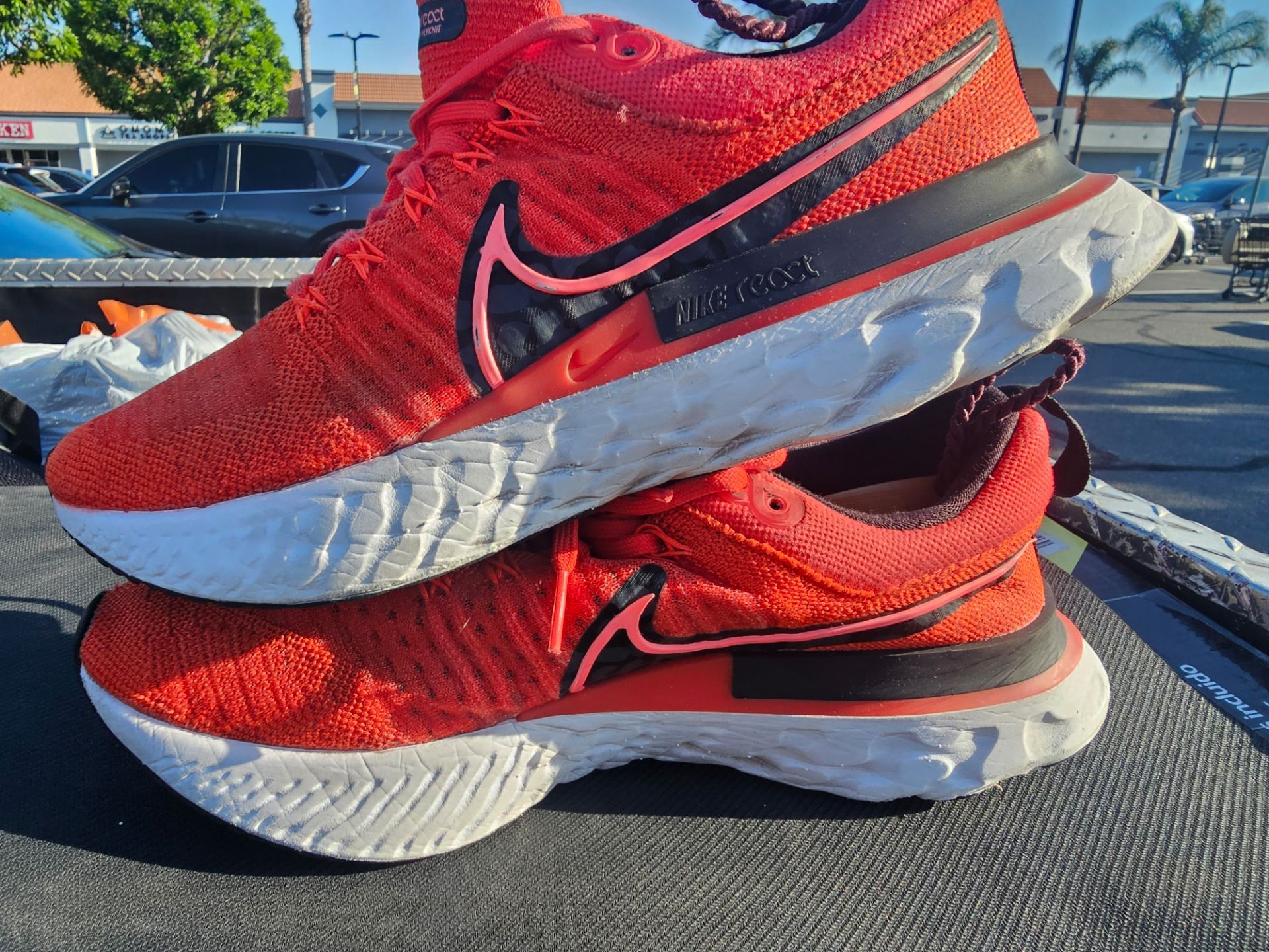 Size 9.5 - Nike React Infinity Run Flyknit 2 Chile Red DM8073-600 Shoes