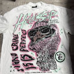 Size: Medium.       Hellstar Shirt