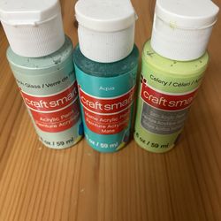 3 Green Paints