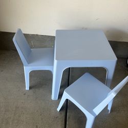 Kids Plastic Table And Chairs