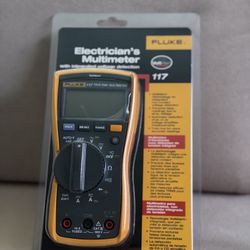 Fluke Multimeter 117 New 