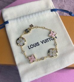 New 18k stainless steel gold comes with dust bag